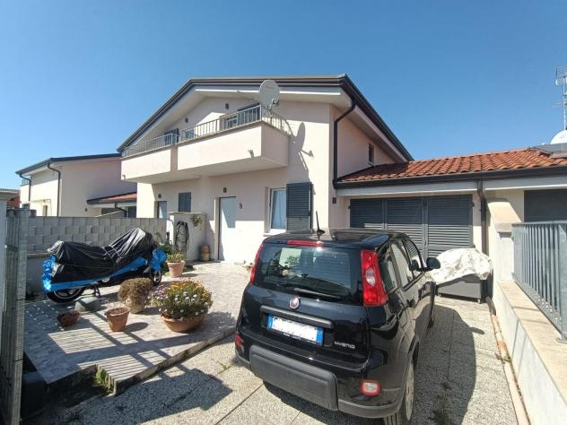 Casa semindipendente in vendita a Battilana - Carrara 100 mq Rif: 1375708