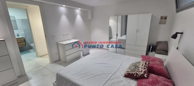 LUNGOMARE DANTE ALIGHIERI - Fronte Spiaggia - 100 mq, 3 vani oltre accessori. Residence esclusivo con piscina. Euro 130mila - Foto 6