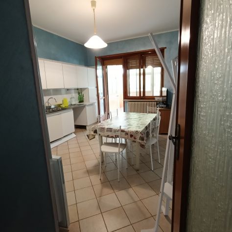SAN MAURO AMPIO ALLOGGIO IN VILLA CON GIARDINO PRIVATO - Foto 9