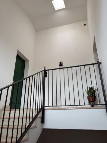 Loft-Attico privato-privato ottimo stato ampio balcone, garage 25mq e posto auto - Foto 4
