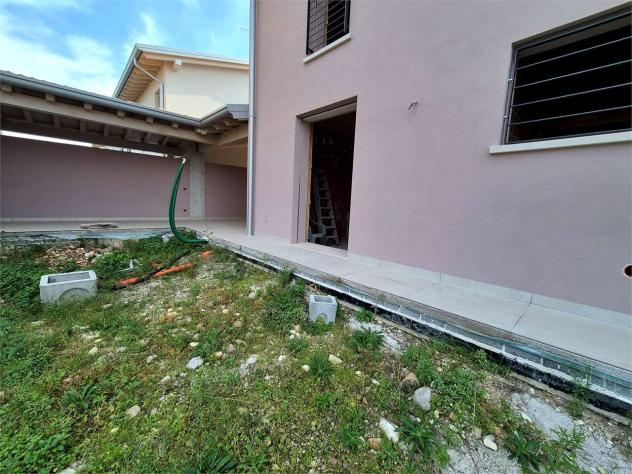 V005545 - VILLAFRANCA DI VERONA – QUADERNI: ULTIMA VILLETTA DI TESTA CON GIARDINO SU TRE LATI! - Foto 7