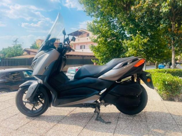 YAMAHA X-MAX 300 TUTTO INCLUSO ANCHE PASSAGGIO! MINI RATE rif. 23995573 - Foto 8