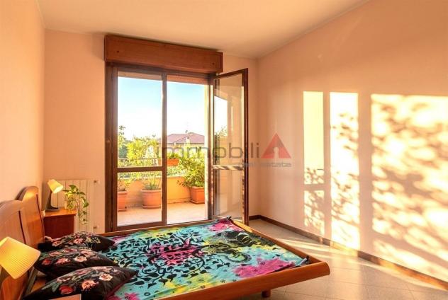 AFFITTASI Ampio 3 locali con terrazzi, cantina e box. - Foto 7
