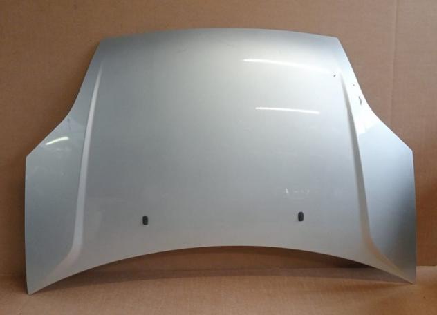COFANO ANT. ARGENTO MET 999-U1305278 Carrozzeria  Lamierati esterni  Cofano  Cofano ant. FORD - FIESTA - 2002  2005, FORD - FIESTA - 2006  2008