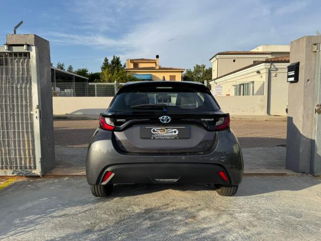 TOYOTA YARIS HYBRID - 30000 KM - Foto 2