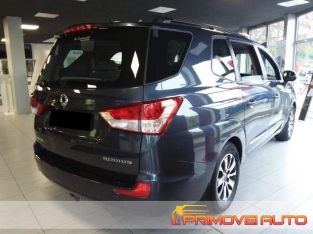 SSANGYONG Rodius 2.2 Diesel 4WD A/T rif. 18982401 - Foto 9