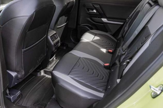 JEEP Compass 1.2 Turbo 48V e-Hybrid First Edition rif. 24050123 - Foto 7