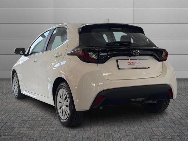 TOYOTA Yaris 1.0 5 porte Active rif. 23940901 - Foto 4