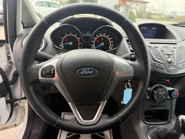 Ford Fiesta 1.2 Benzina Neopatentati - Foto 7