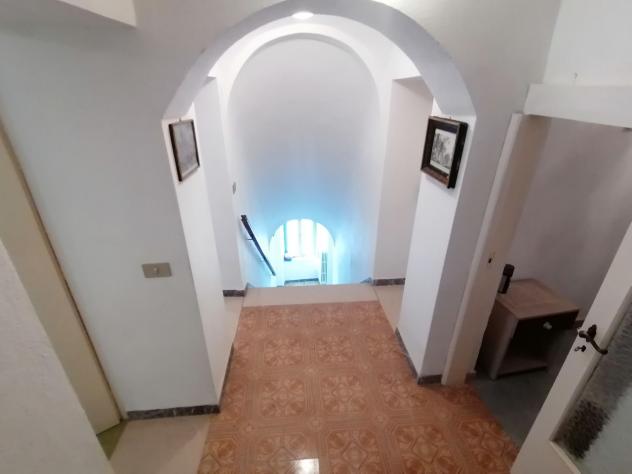 Nel comune di Semproniano, a pochi km da Saturnia e relative terme, Vendiamo appartamento che si sviluppa su due piani, al centro storico composto da: - Foto 17