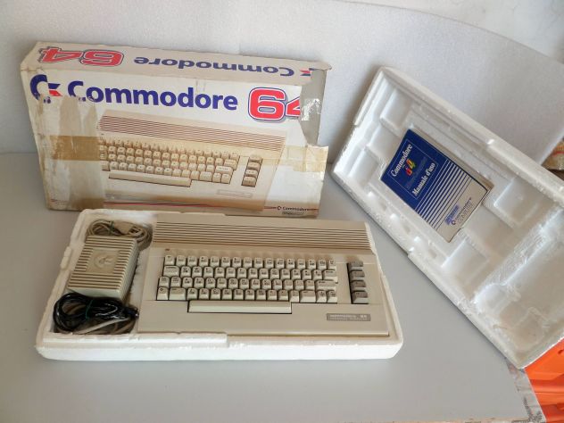 Commodore 64C Boxato (Originale d'epoca) anno 1987/88 , completo - Foto 9