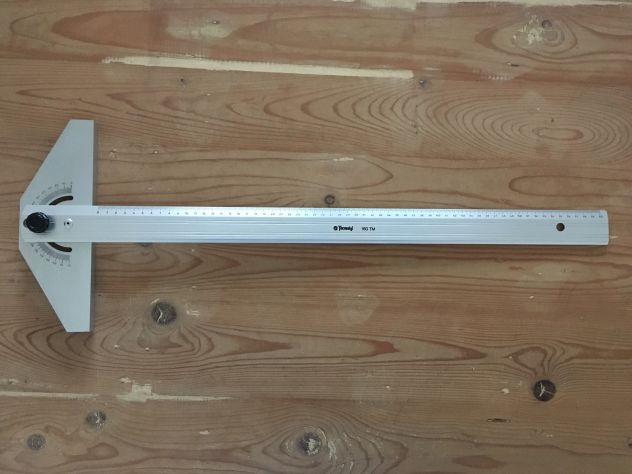 Tecnostyl 160 TM, riga a T 60 cm goniometrica 180 gradi, in alluminio