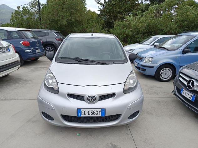 TOYOTA Aygo 1.0i 68CV - NEOPATENTATI - Foto 3
