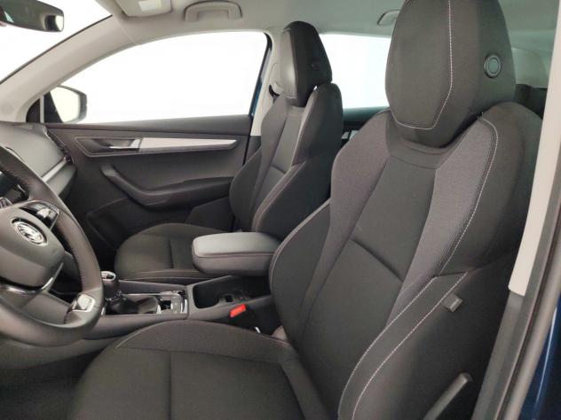 Škoda Kamiq 1.0 TSI 110cv Executive - Foto 9