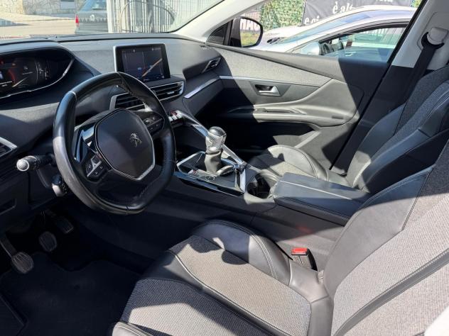 Peugeot 3008 BlueHDi 130 S&S Allure-2018 - Foto 10