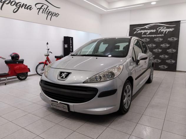 Peugeot 207 1.4 HDi 70CV 5p. XS 2009 - Foto 2