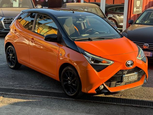 Aygo Connect 1.0 VVT-i 72 CV 5 porte x-clusive-unipro - Foto 4