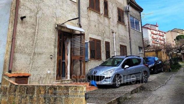 IMMOBILI-IMMOBILE RESIDENZIALE-via G. Almirante n. 10 (ex Contrada San Giulio)