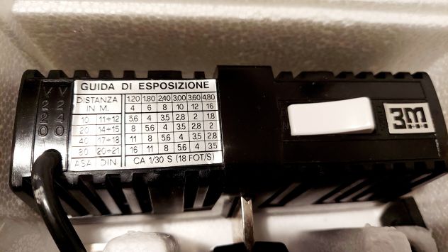 Cine Illuminatore - Movie Light 3M modello 1000 con scatola e accessori nuovo - Foto 4