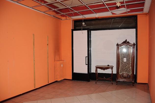 1 Vetrina in affitto a Settimo Torinese