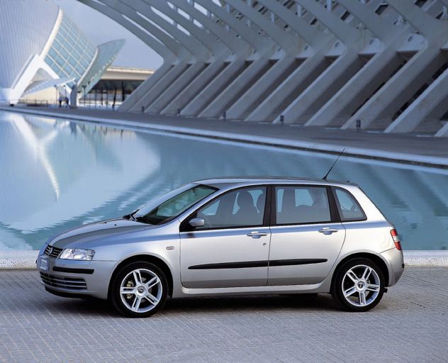 Fiat Stilo ricambi cofano paraurti frontale sospensione ammortizzatore