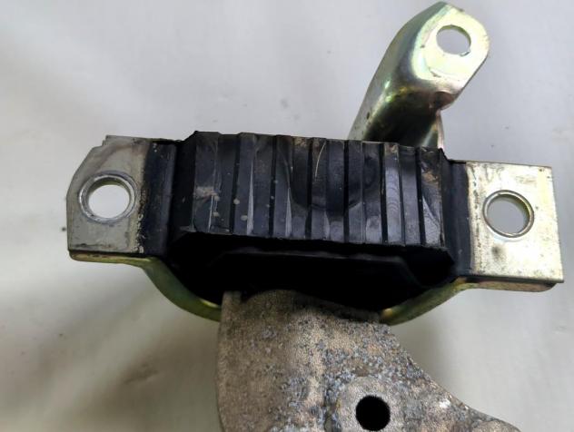 1583044 SUPPORTO MOTORE FORD KA 1.2 B 51KW 5M 3P (2016) RICAMBIO USATO - Foto 5