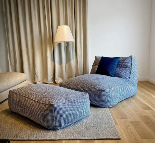 poltrona e pouf ZOE large VERZELLONI, divano Nuvola Gervasoni - Foto 2
