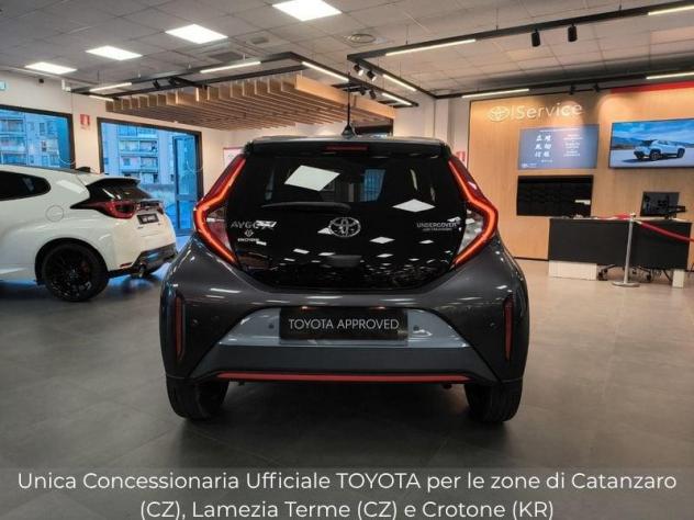 Toyota Aygo X 1.0 Lounge Air 72cv - Foto 5