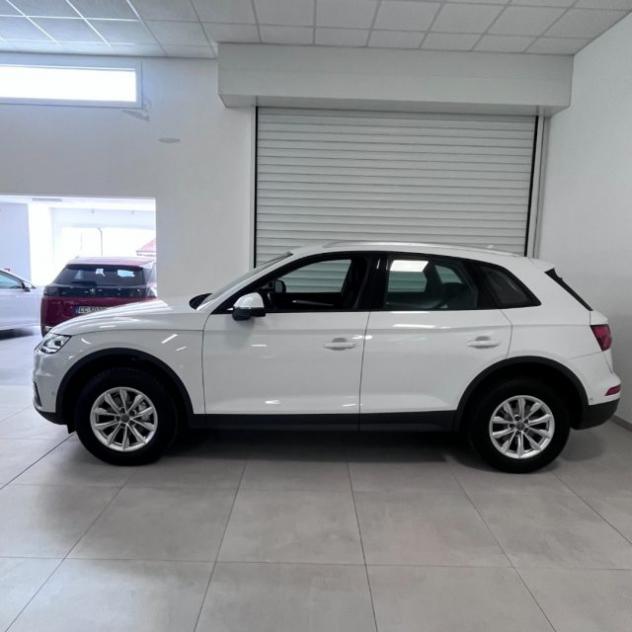AUDI Q5 40 TDI quattro S tronic Business rif. 23737376 - Foto 4