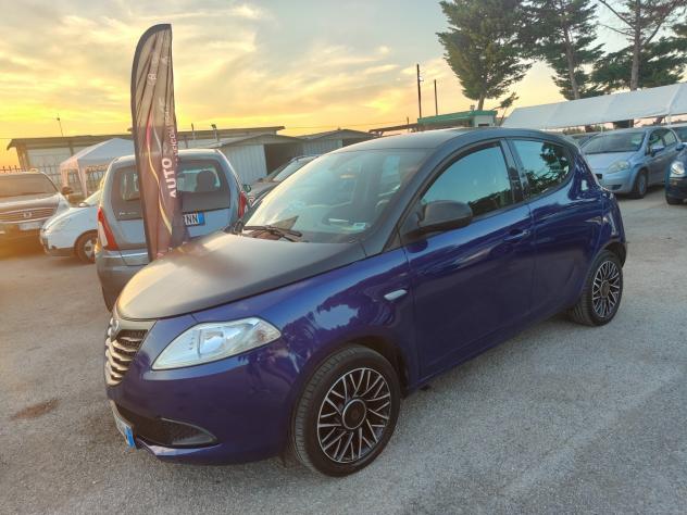 Lancia Ypsilon S 1.2 5p GPL Ecochic Momodesign - Foto 3