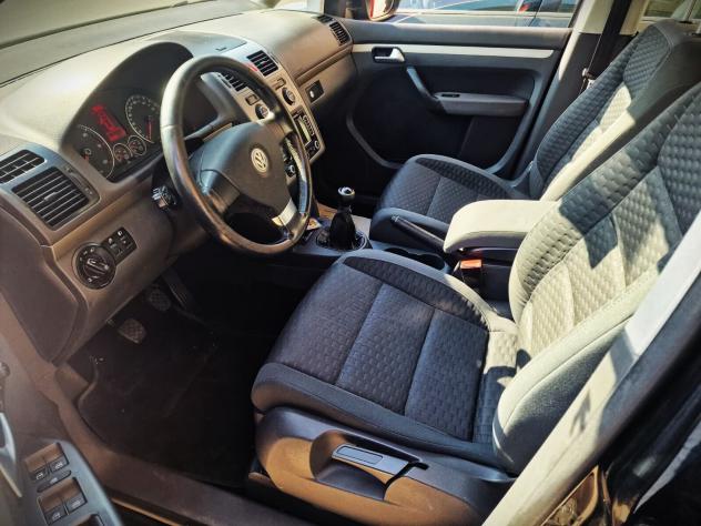 Volkswagen Touran 1.9 TDI Advance BlueMotion - 2010 - Foto 7