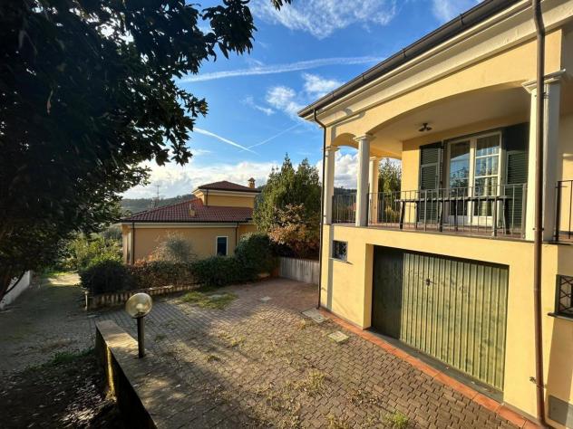 Villa in vendita a Sarzana