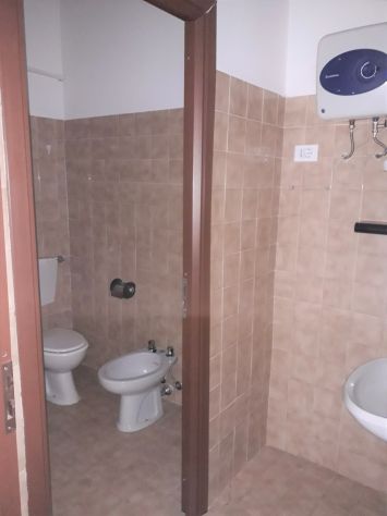 NEGOZIO 60MQ / 110MQ in GENOVA QUARTO - Foto 7