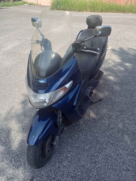 VENDO SCOOTER SUZUKI BURGMAN 250 AN