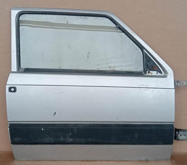 PORTA D. ARGENTO C/ALZ. ELETTR. E SERR. C/MODANATURA  Carrozzeria  Lamierati esterni  Porte  Porta ant. dx. FIAT - PANDA - 01-02-1986 - 01-03-2004