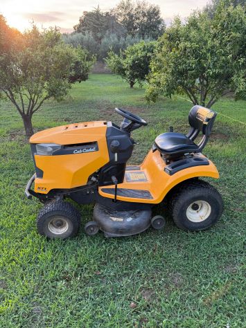 Trattorino rasaerba Cub Cadet XT1 Enduro Series – Ottime condizioni - Foto 2