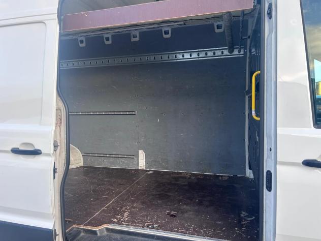 Volkswagen Crafter crafter 2.0 tdi 140cv Business L4H4 - Foto 9