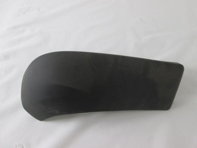 0715021 ANGOLARE PARAURTI POSTERIORE LATO DESTRO OPEL KADETT D 1.2 B 4P RICAMBIO NUOVO