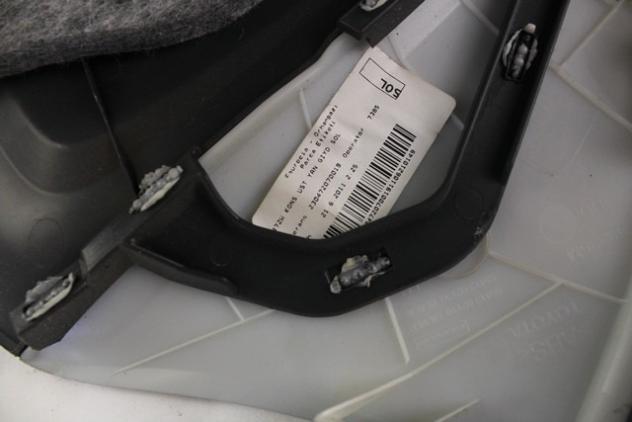 5543402080B0 TUNNEL CENTRALE PARTE ANTERIORE TOYOTA AURIS 1.4 D 66KW 6M 5P (2011) RICAMBIO USATO - Foto 2