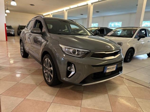 KIA Stonic 1.0 T-GDi 100 CV MHEV iMT Style UNICO PROPRIETARIO rif. 23948407 - Foto 2