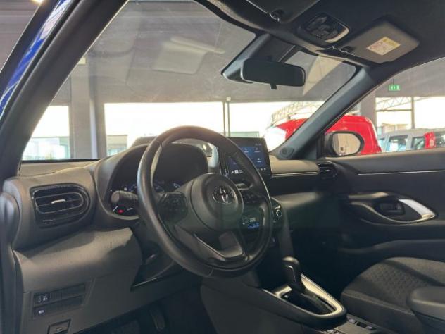 TOYOTA Yaris Cross 1.5 Hybrid 5p. E-CVT Trend FULL LED NAVI CAMERA rif. 23922885 - Foto 4