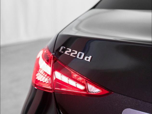 Mercedes-Benz Classe C C 220 d 4MATIC AMG Line Advanced Plus - Foto 9