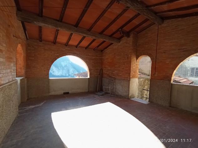 CASA SEMI INDIPENDENTE di 8 vani e di 120 mq (CAMAIORE) rif. 093 - Foto 7