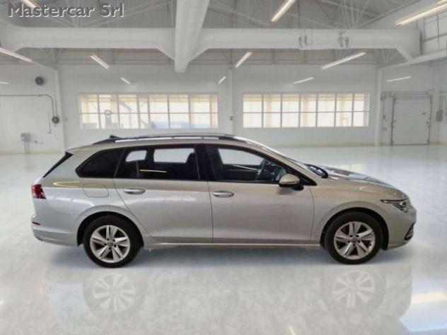 VOLKSWAGEN Golf Variant Golf VIII Variant 2.0 tdi Life 115cv dsg - GJ195YP rif. 24087003 - Foto 4