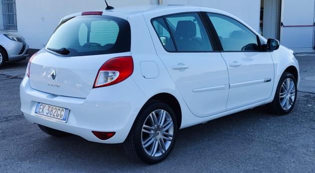 Renault Clio 1.2 16V 5 porte Live! - Foto 3