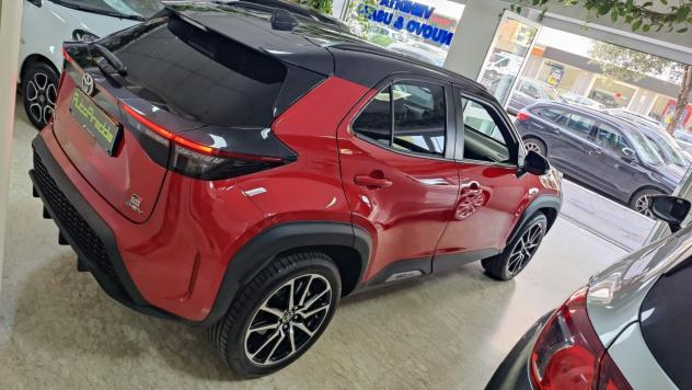 Toyota Yaris Cross 1.5 Hybrid 130 CV 5p. E-CVT GR SPORT - Foto 4