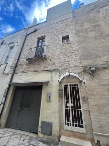 Casamassima; Soluzione Indipendente in pietra. Ristrutturata. Arredata. Libera. - Foto 5
