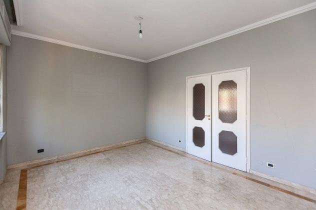 Appartamento di 100 m² con 4 locali in vendita a Torino - Foto 4