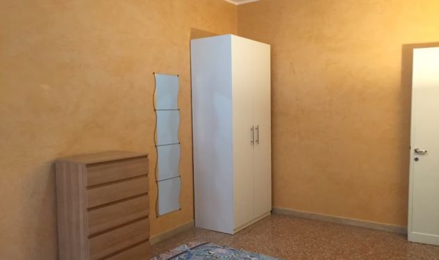 STANZA SINGOLA IN APPARTAMENTO CON BALCONE -TRIESTE - Foto 4
