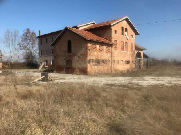 Immobile in asta di 435 m² con più di 5 locali in vendita a Marcon
